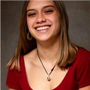 Estudie bachillerato en una escuela internacional en Inglés y tango un certificado bilingüe